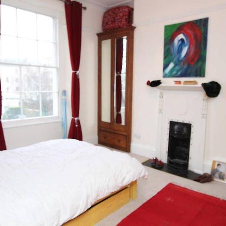 Stunning Arty Apartment In The Heart Of Clifton Bristol Zewnętrze zdjęcie