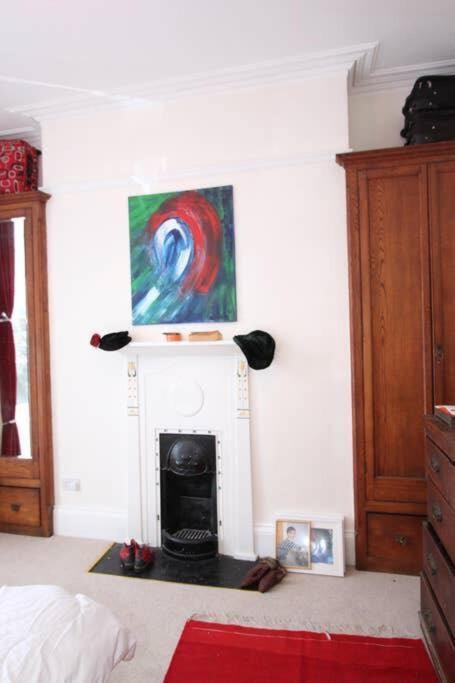 Stunning Arty Apartment In The Heart Of Clifton Bristol Zewnętrze zdjęcie