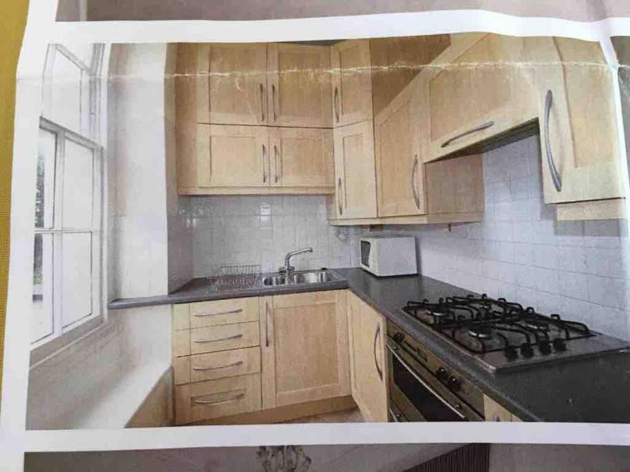 Stunning Arty Apartment In The Heart Of Clifton Bristol Zewnętrze zdjęcie